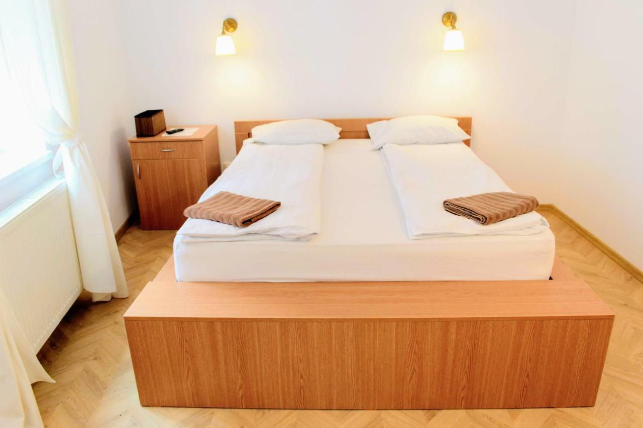 Apartament Turnul Pielarilor Studios Sibiu Buitenkant foto