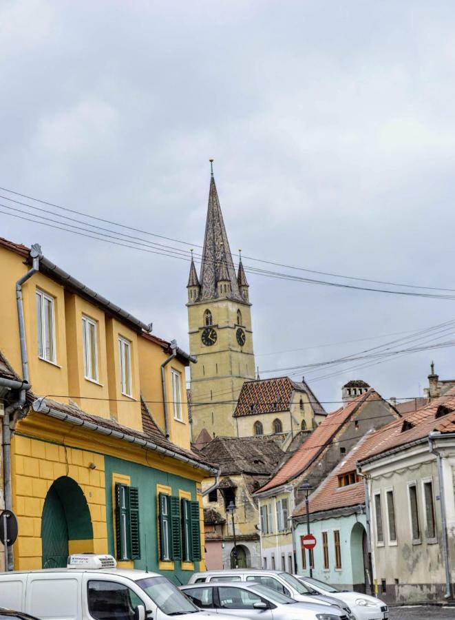 Apartament Turnul Pielarilor Studios Sibiu Buitenkant foto